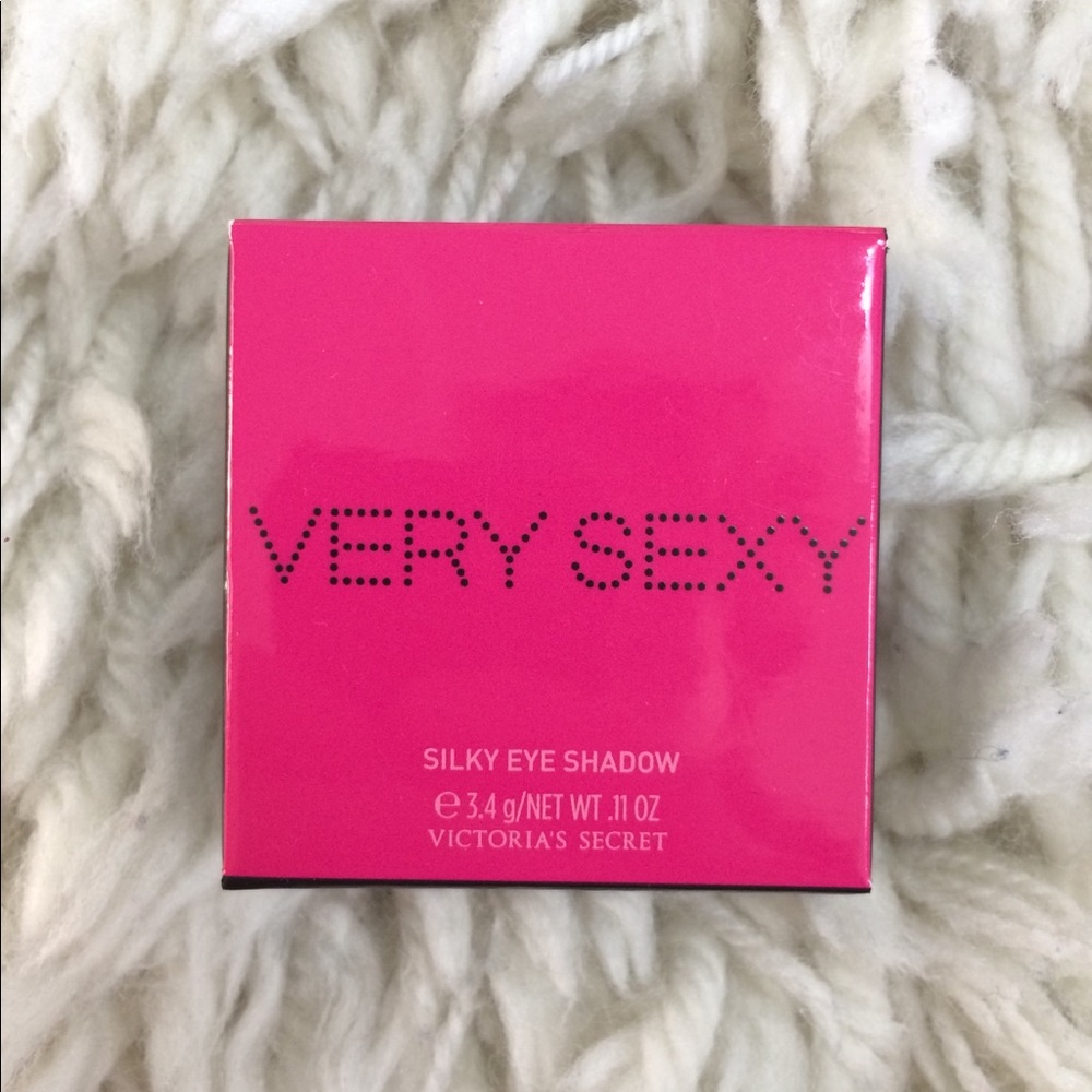 Victoria's Secret Silky Eyeshadow - Picture 5 of 16